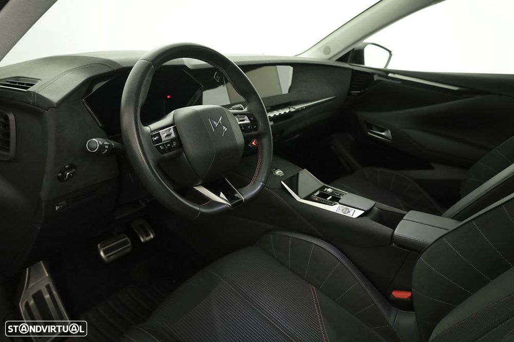 DS DS4 1.2 PureTech Performance Line EAT8 - 7