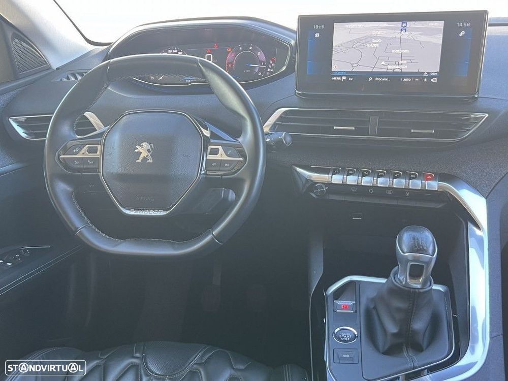 Peugeot 3008 - 18