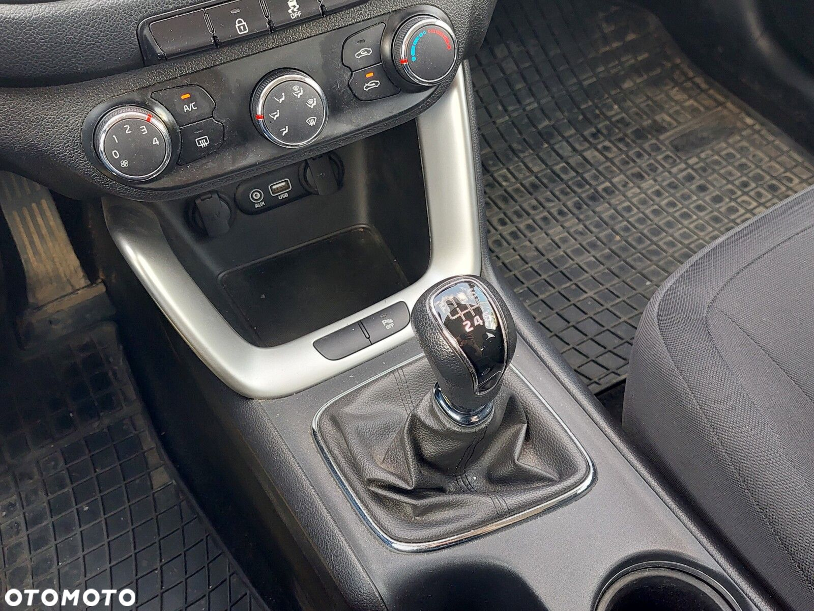 Kia Ceed Cee'd 1.4 CRDi M - 23