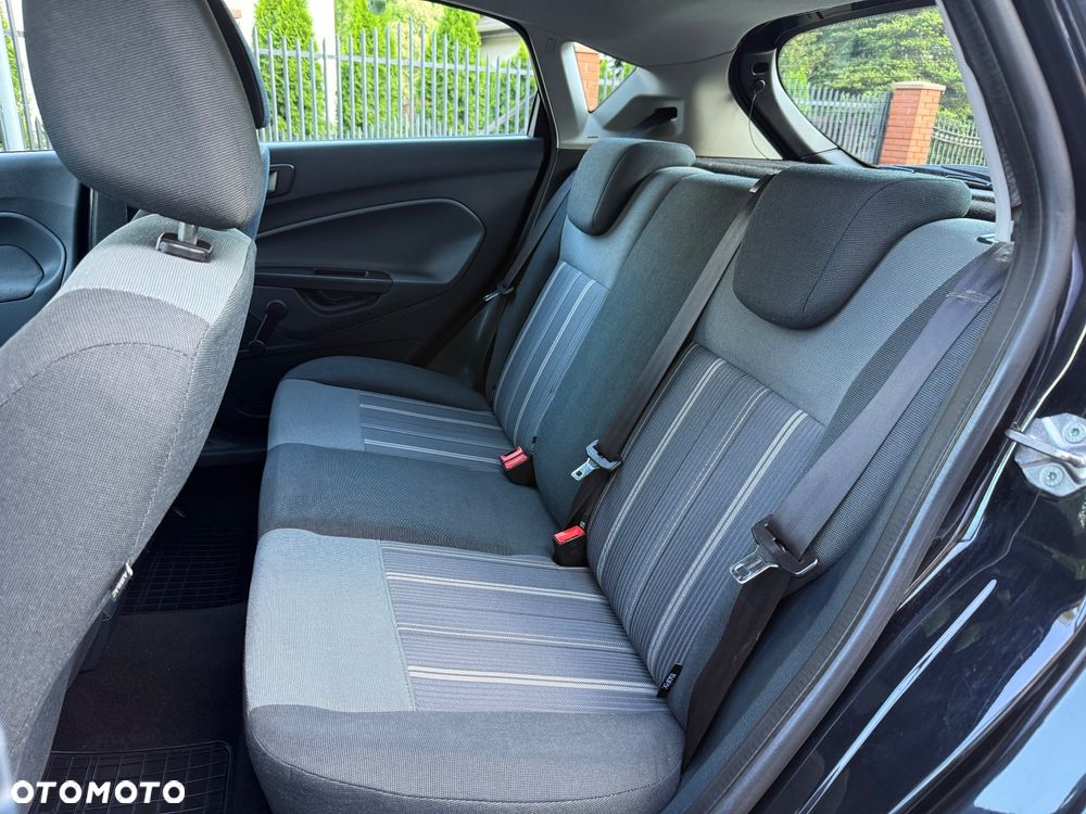 Ford Fiesta 1.25 Ambiente - 17