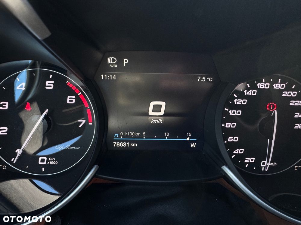 Alfa Romeo Giulia 2.0 Turbo Veloce Q4 - 10