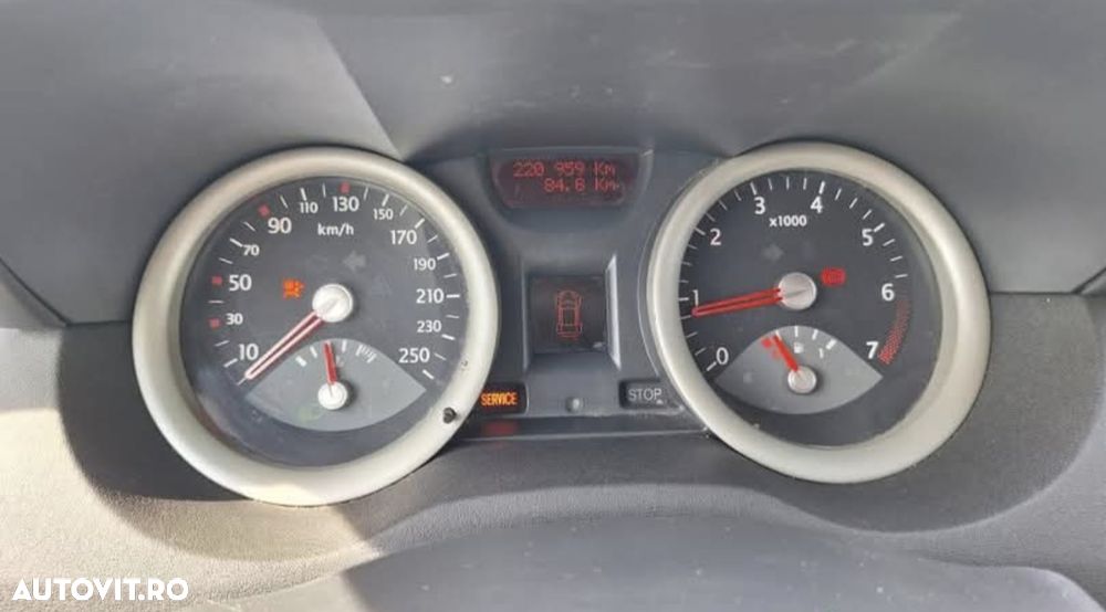 Renault Megane II 1.6 Influence - 7