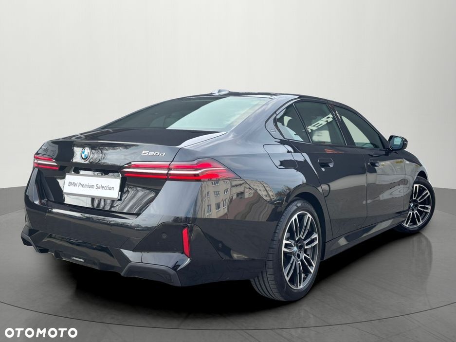 BMW Seria 5 520d mHEV M Sport - 2