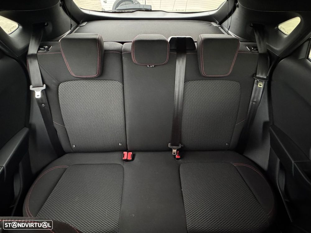 Ford Kuga 1.5 EcoBoost ST-Line - 20