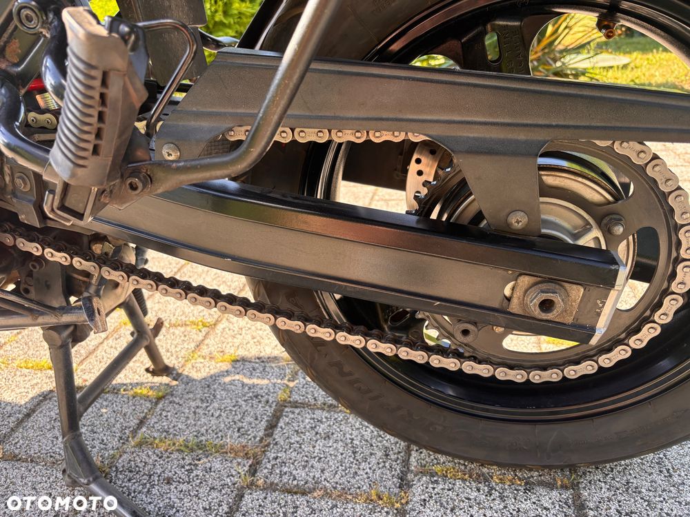 Suzuki V-STROM - 6