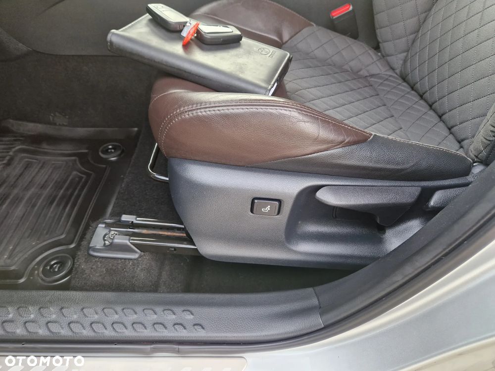 Toyota C-HR Style - 19