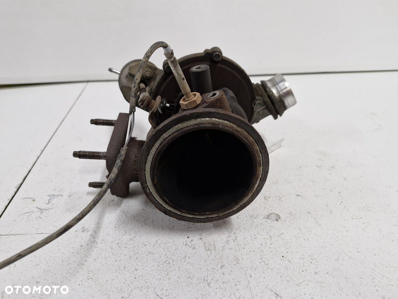 VOLVO V40 2 II 2.0 D TURBOSPRĘŻARKA TURBINA TURBO 31380130 - 8