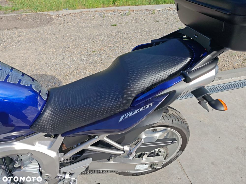 Yamaha FZ6 - 22