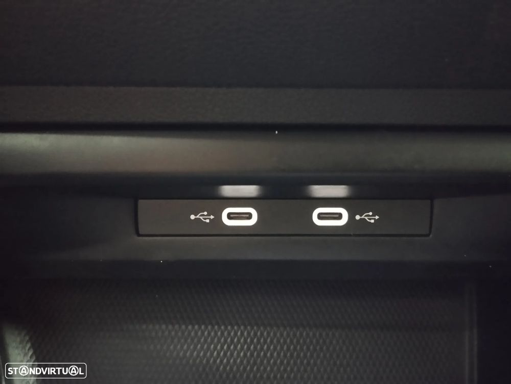 VW Golf 1.0 TSI Sportline - 34