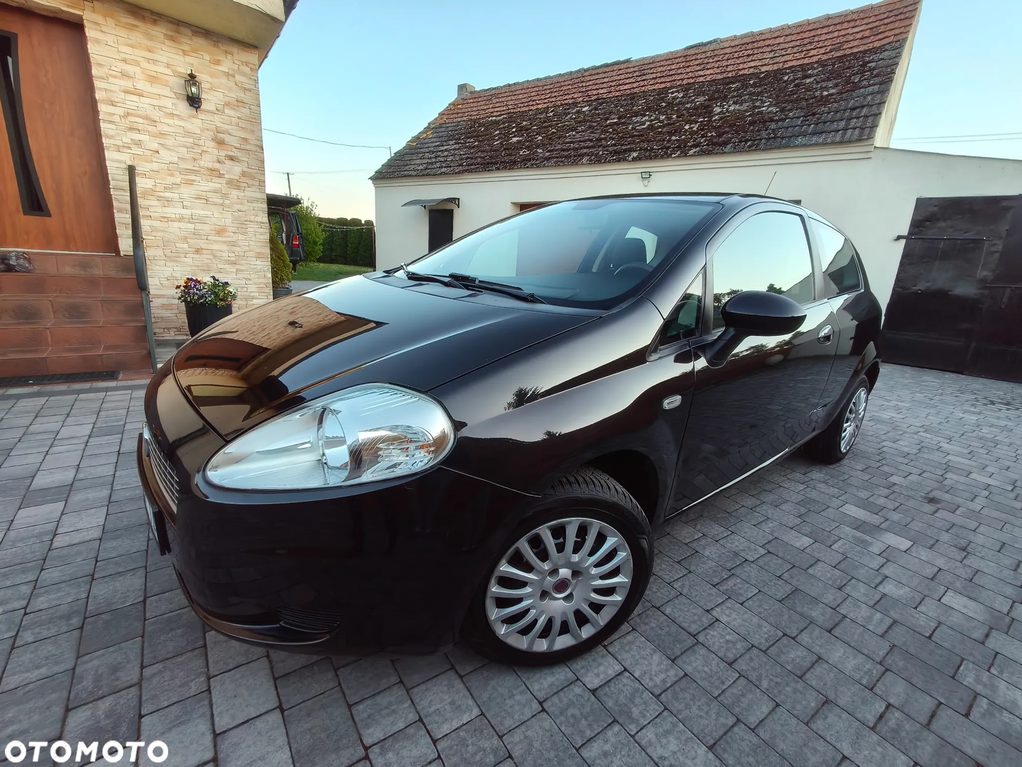 Fiat Punto 1.4 Easy S&S - 12