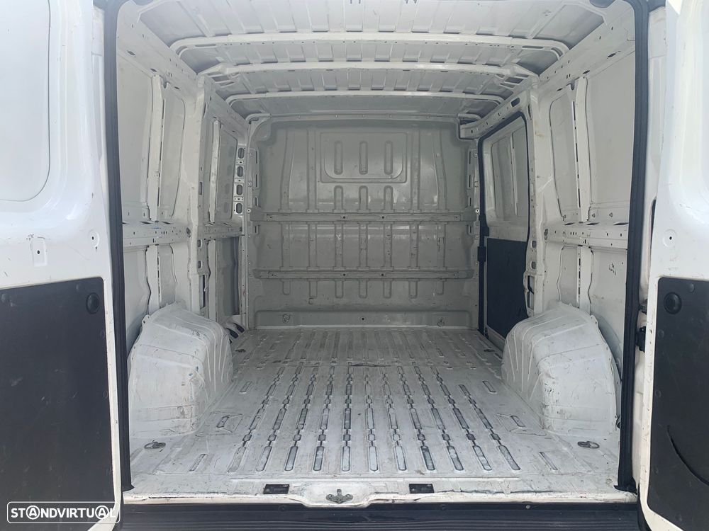 Peugeot Boxer 2.2 HDi 330 L1H1 - 10