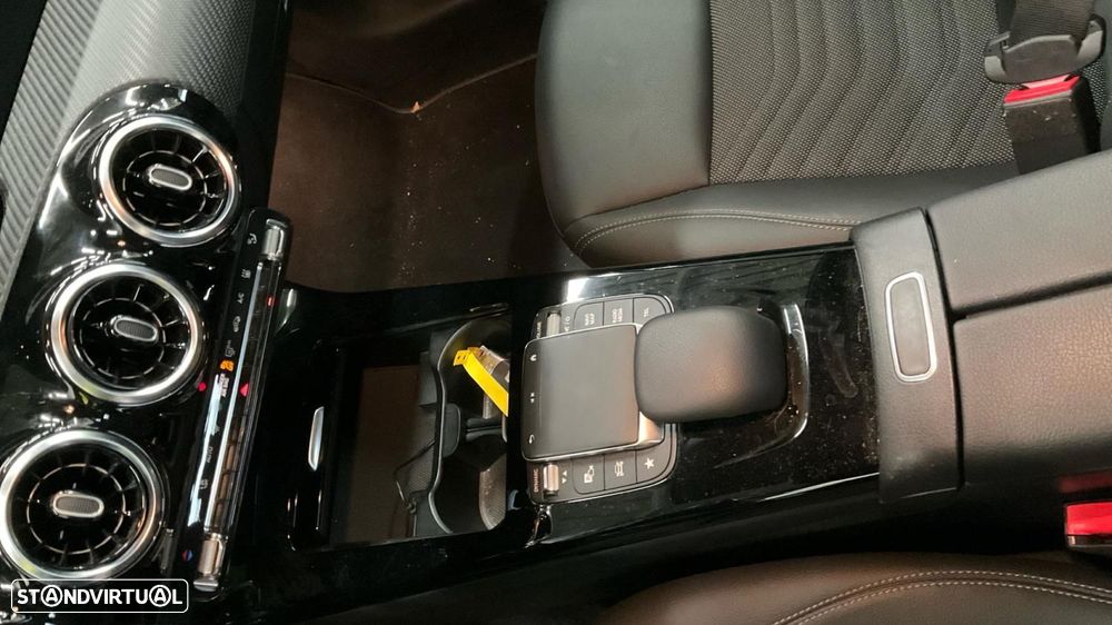 Mercedes-Benz A 250 e Style Plus - 15