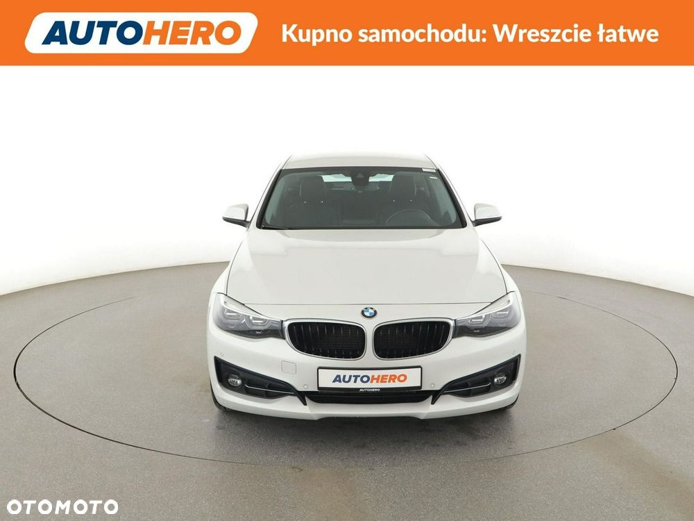 BMW 3GT 320d Sport Line - 12