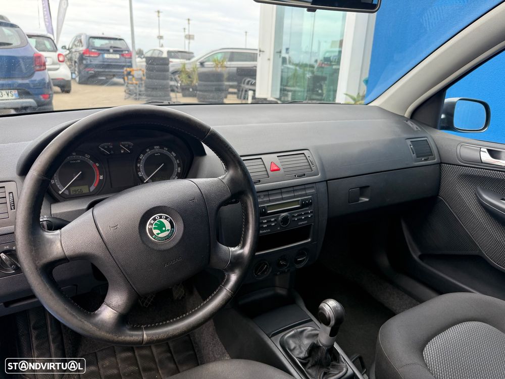 Skoda Fabia Break 1.2 Ambiente - 9