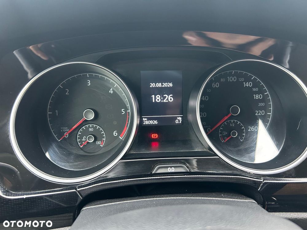 Volkswagen Touran 2.0 TDI BMT Highline DSG - 30