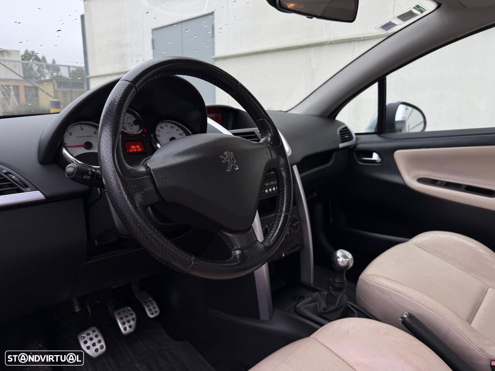 Peugeot 207 1.6 HDi Sport - 13