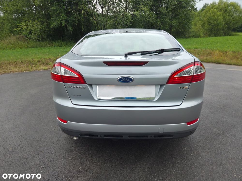 Ford Mondeo 1.8 TDCi Ghia - 7