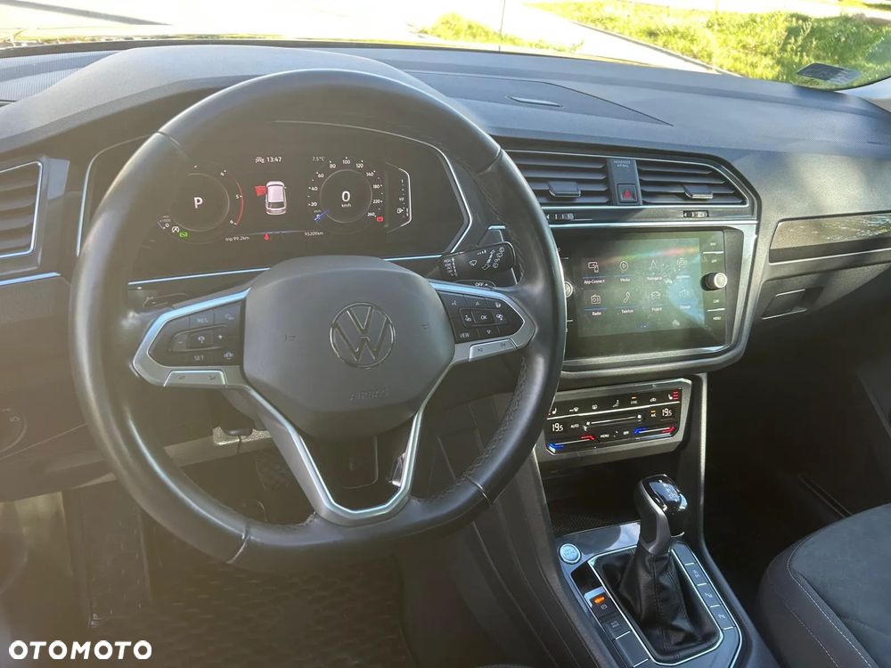 Volkswagen Tiguan 2.0 TDI SCR Elegance DSG - 3