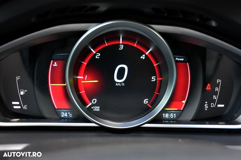 Volvo V40 - 14