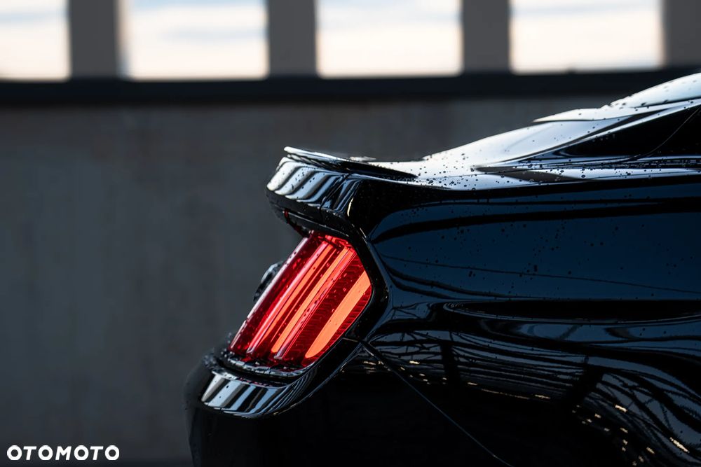 Ford Mustang 2.3 EcoBoost - 24