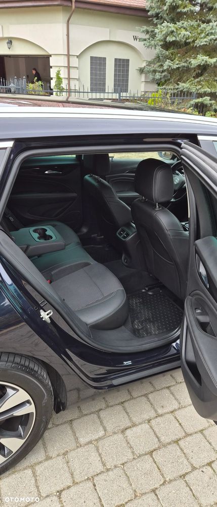 Opel Insignia 1.6 CDTI Cosmo ecoFLEX S&S - 11