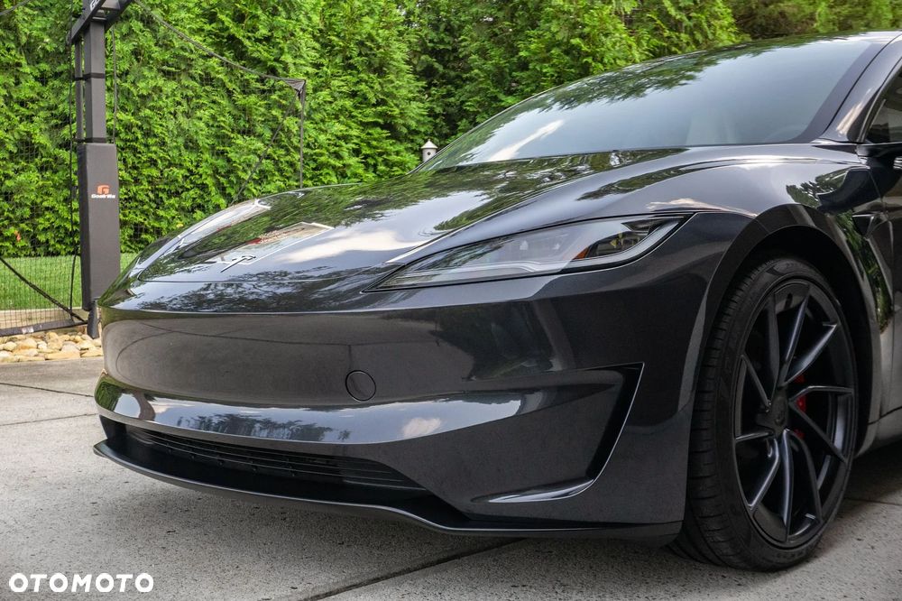 Tesla Model 3 Langstreckenbatterie Allradantrieb Dual Motor Performance - 5