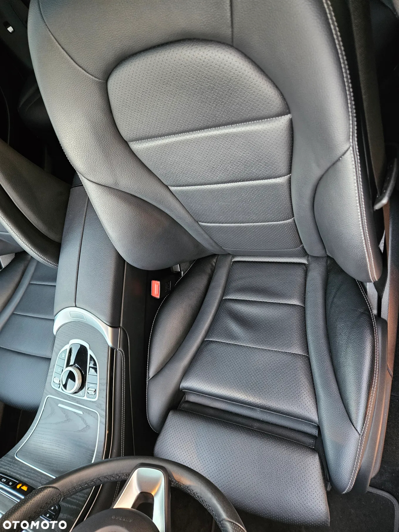 Mercedes-Benz GLC 300 4Matic 9G-TRONIC - 26
