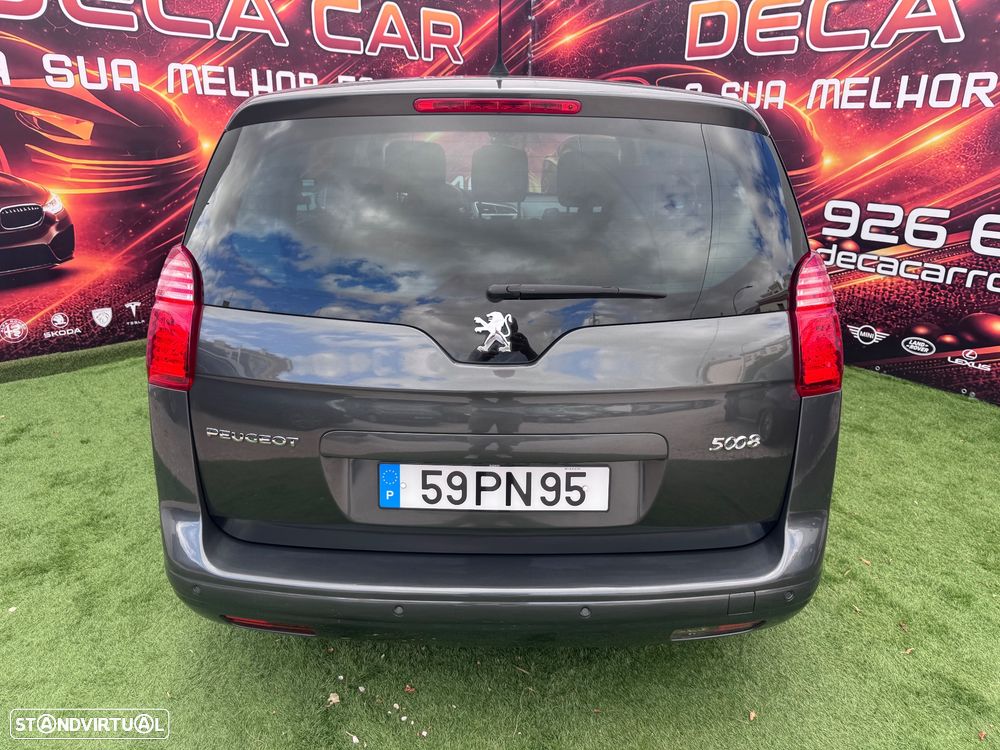 Peugeot 5008 - 5