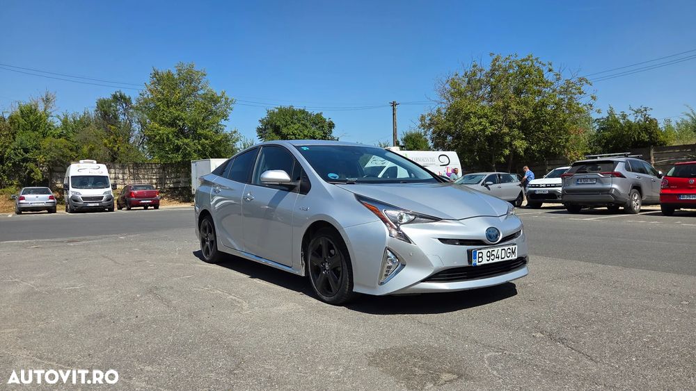 Toyota Prius Hybrid Executive - 1