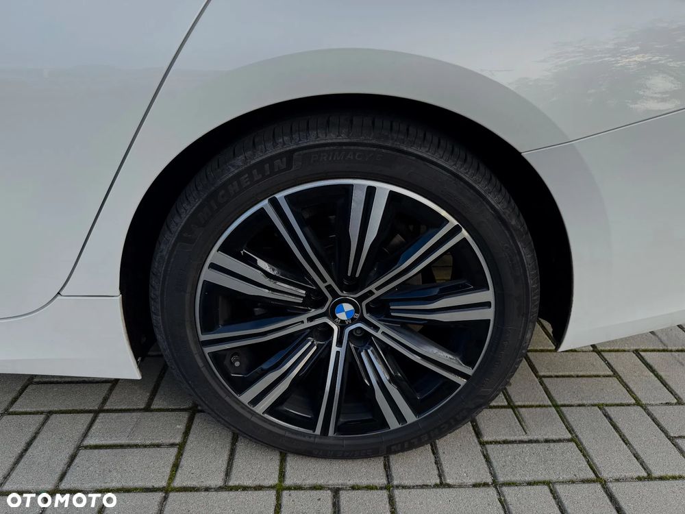 BMW Seria 3 320d xDrive Luxury Line - 30