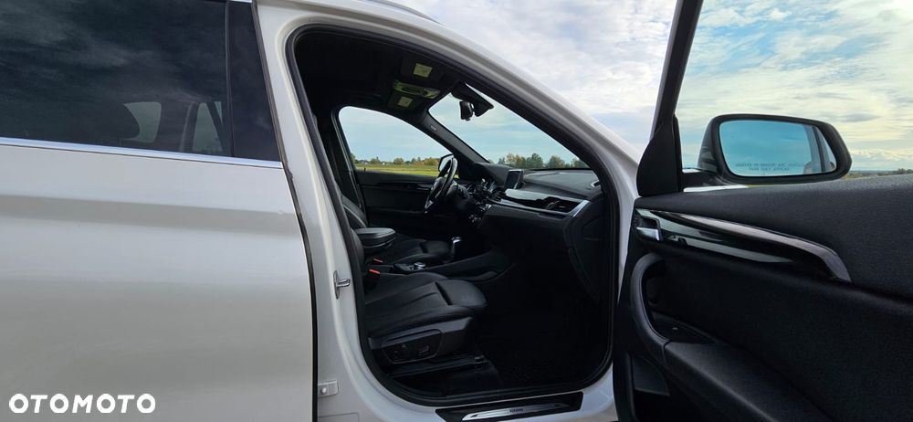 BMW X1 - 10