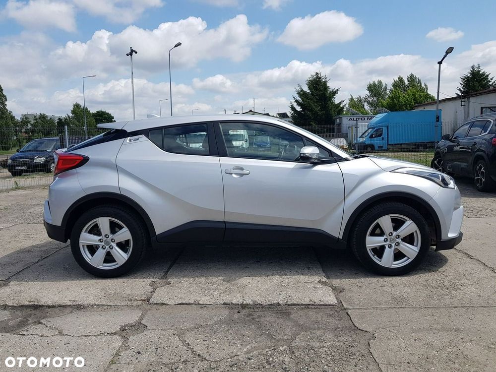Toyota C-HR 1.2 Turbo Multidrive Flow - 4
