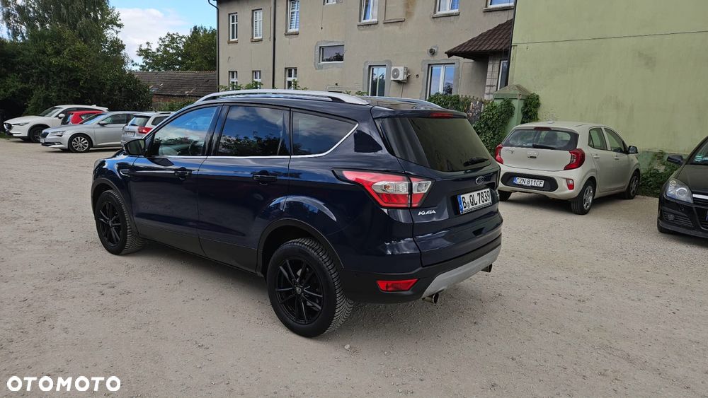 Ford Kuga - 17