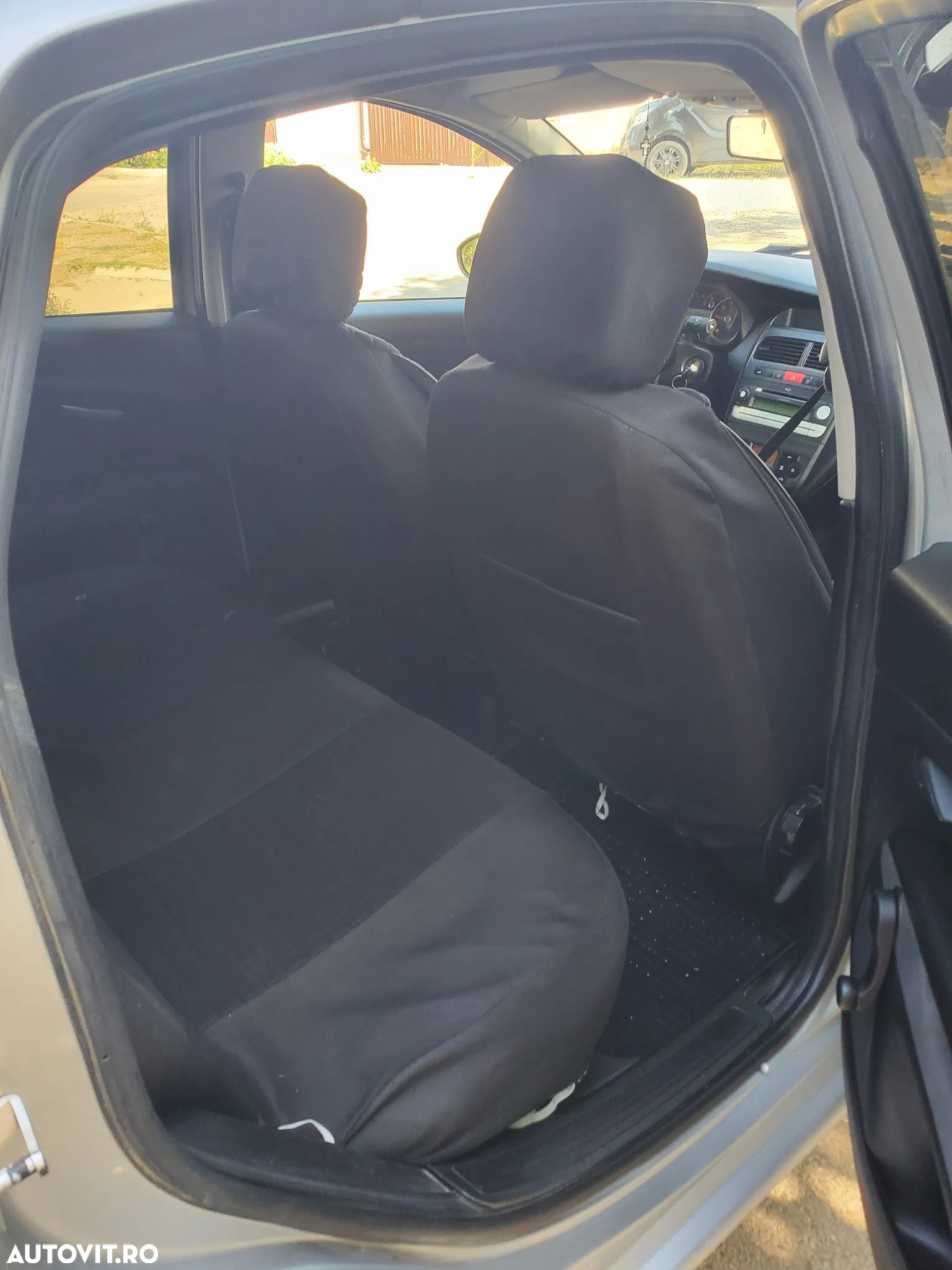 Fiat Linea 1.3 Multijet Active - 9