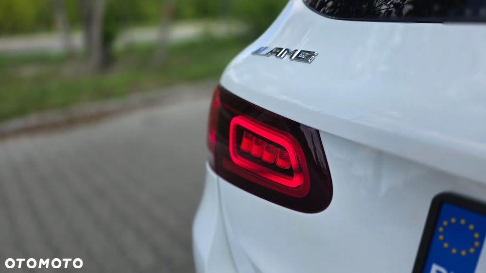Mercedes-Benz GLC AMG 43 4Matic AMG Speedshift TCT 9G - 13