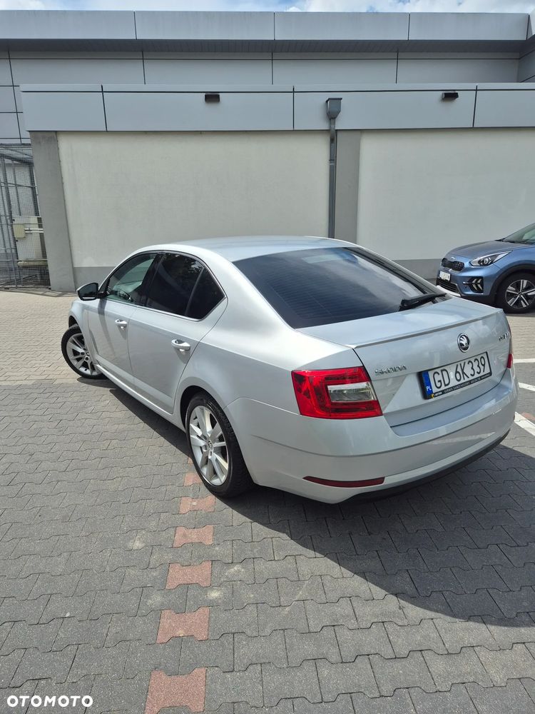 Skoda Octavia 2.0 TSI Style DSG - 8