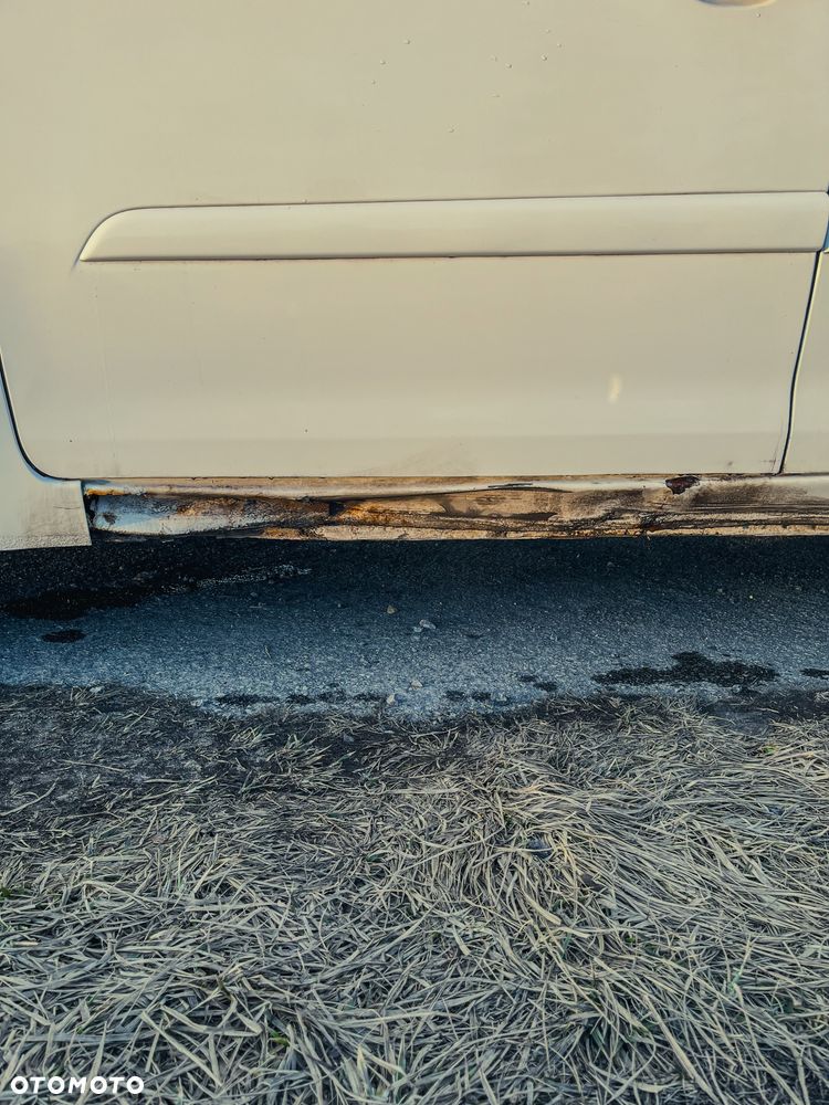 Citroën C4 Picasso - 25