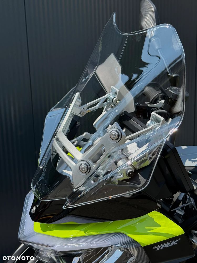Benelli Inny - 15