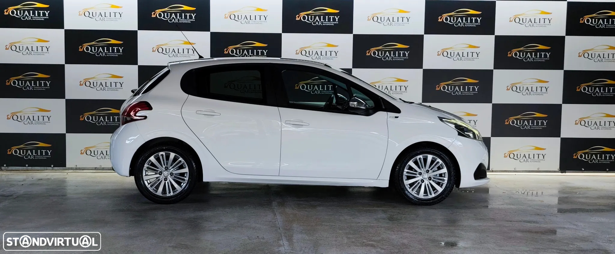 Peugeot 208 1.6 BlueHDi Style - 9