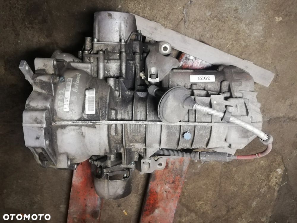 SKRZYNIA BIEGÓW AUTOMATYCZNA AUDI A8 D2 2.8 EBX - 1