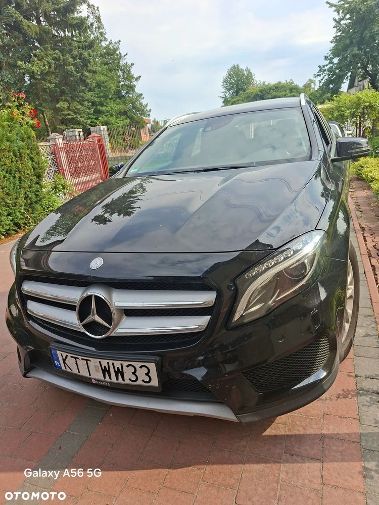 Mercedes-Benz GLA 250 4-Matic - 1