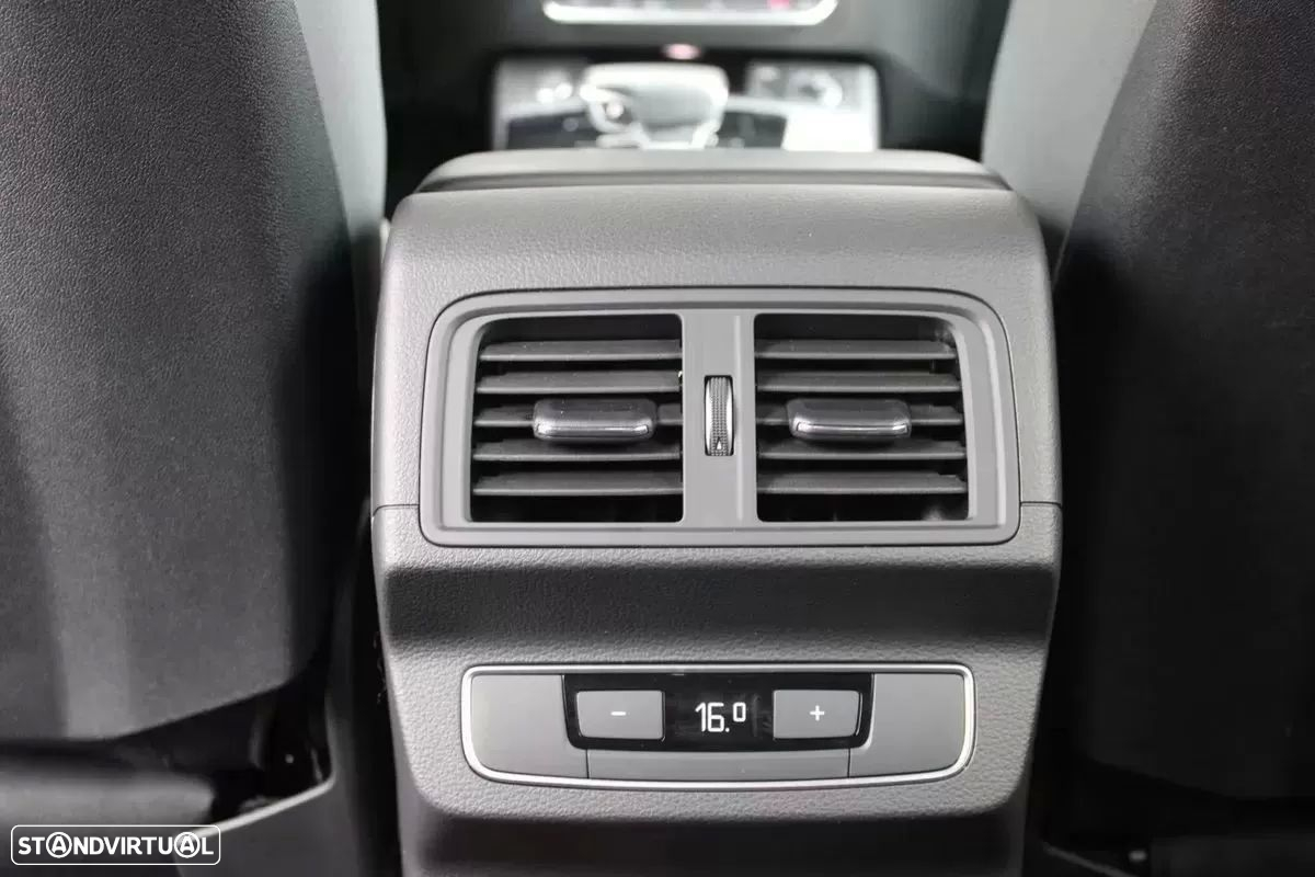 Audi Q5 Sportback 40 TDI quattro S line S tronic - 17