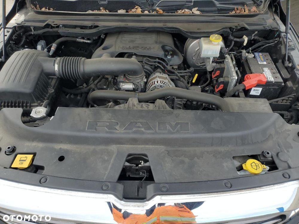 RAM 1500 - 11