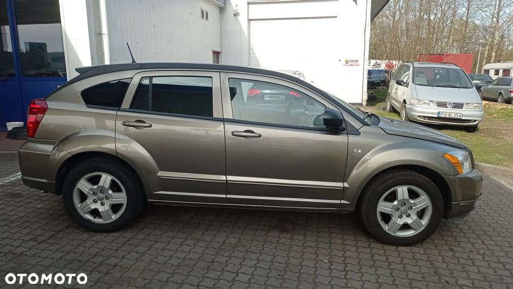 Dodge Caliber 1.8 SXT - 22