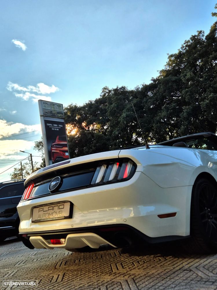 Ford Mustang Cabrio 2.3 Eco Boost - 15