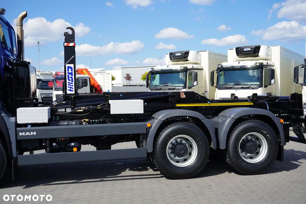 MAN TGS / 33.360  / 6 X 6  / E 6 / HAKOWIEC / MANUAL - 39