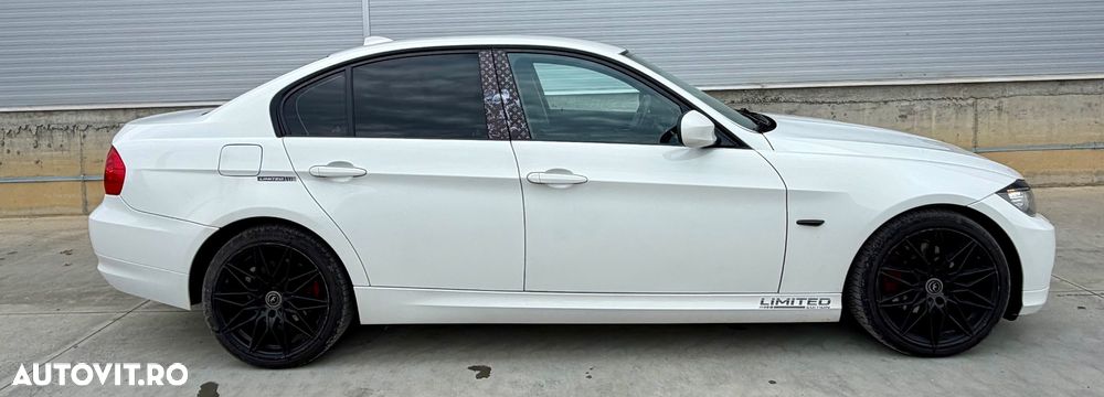 BMW Seria 3 320d DPF Aut. - 5