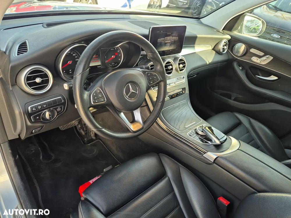 Mercedes-Benz GLC 350 e 4MATIC 7G-TRONIC - 11