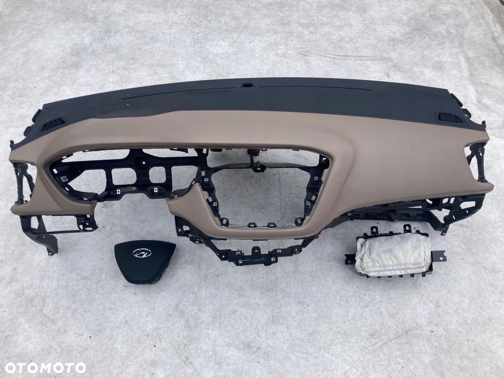 hyundai i20 ii kremowa deska kokpit konsola poduszki pasy - 3