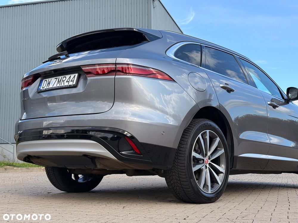 Jaguar F-Pace 2.0 i4P AWD Pure - 22